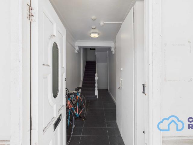 apartment in RM1 George Lane | Lewisham | London | SE13 6HW