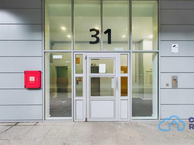 apartment in RM2 Millharbour | Canary Wharf | London | E14 9DT