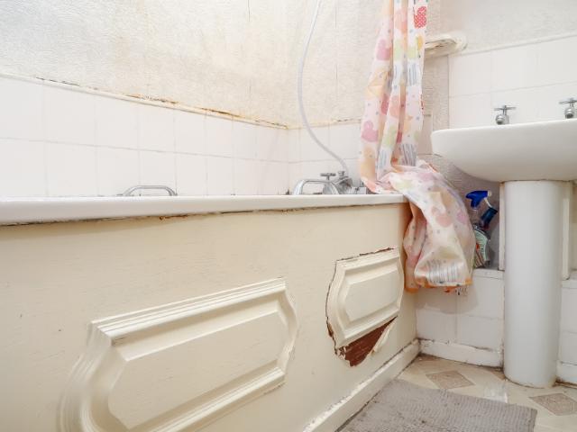 apartment in 140AL RM3 RM3 Alpha Grove| Isle of Dogs | London | E14 8PG