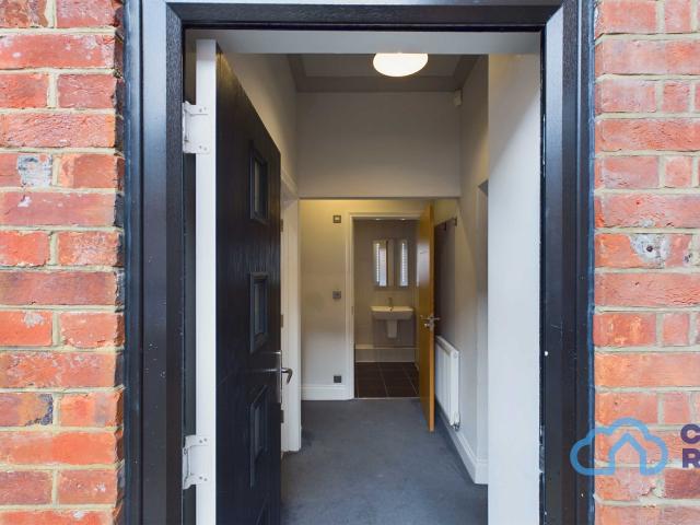 apartment in 01PH RM3 Carfax | Horsham | West Sussex | RH12 1DE