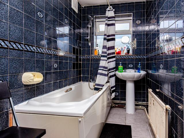 house in 22HA RM3 Halley Road | Forest Gate | London | E7 8DT