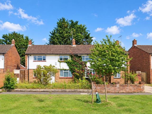 Apartment In Rowan Road, West Drayton Ub7