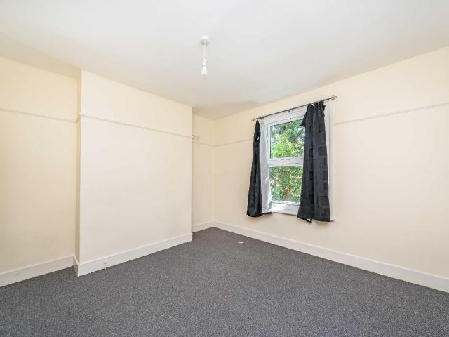 apartment in Romola Road, London, SE24