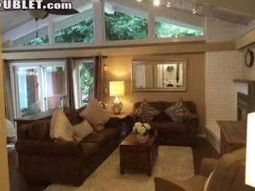 Apartment in Redwood City