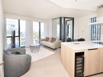 apartment in River Park Tower, 1 Nine Elms Lane, London