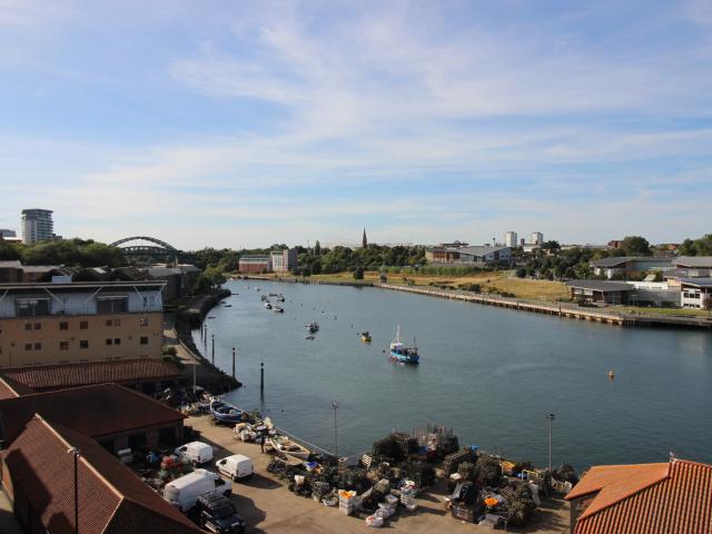apartment in River View, Low Street, SR1 2AT
