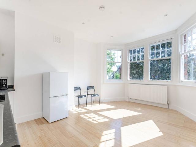 apartment in Riggindale Road