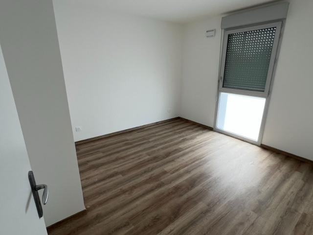 apartment in RILLIEUX LA PAPE