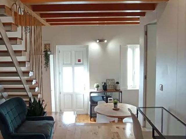 Apartment in Rua do Monte Cativo, Porto for 55 m²