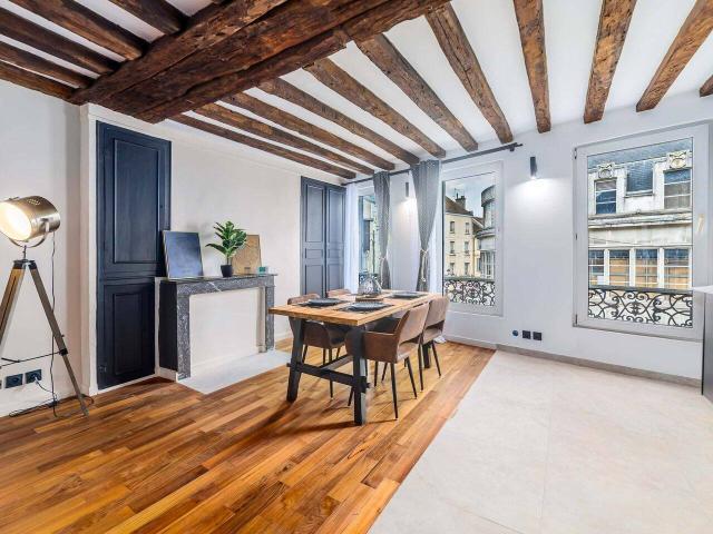 Apartment in Rue Saint Aspais, Melun for 120 m² with 4 bedrooms