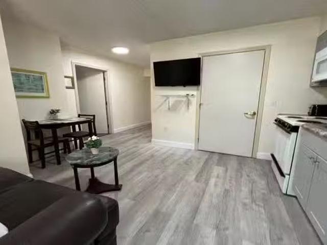 Apartment in Woburn