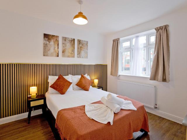 apartment in Woodberry Grove,, London, N4 1SN