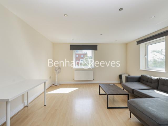 apartment in Wards Wharf Approach, Pontoon Dock, E16