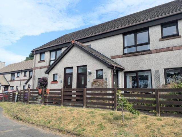 apartment in Warren Park Mews, Anthony Court, Largs, North Ayrshire, KA30
