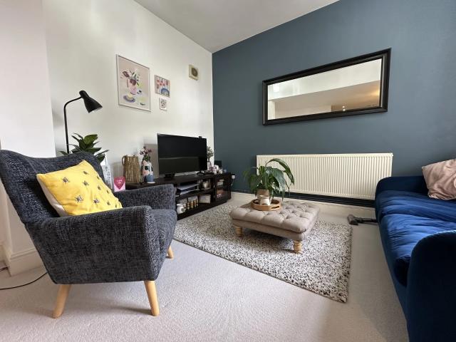 apartment in Warwick Place Leamington Spa