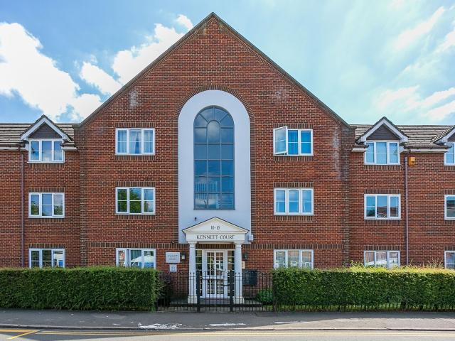 apartment in Whippendell Road, WD18