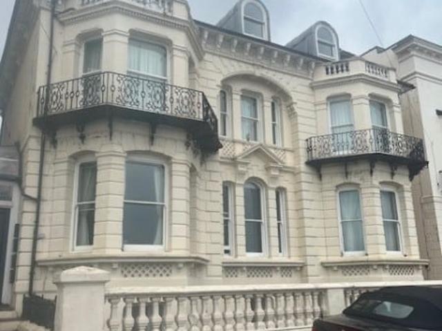 apartment in White Rock Gardens