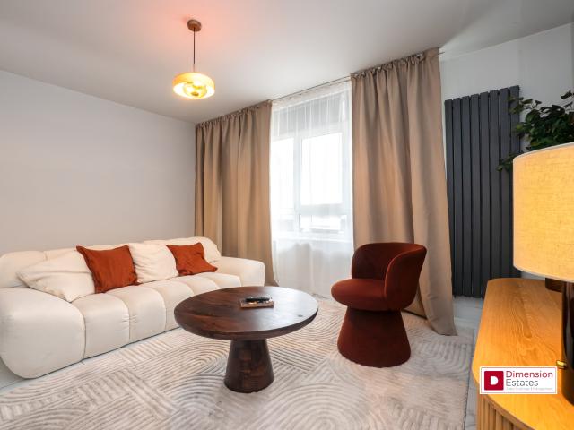 apartment in Wyllen Close, E1