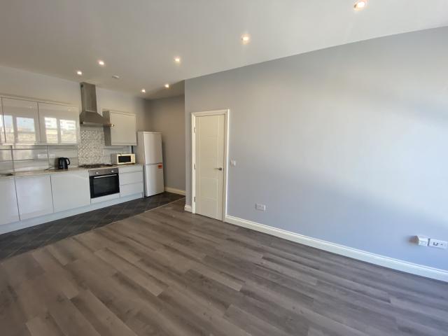 apartment in TOWN CENTRE