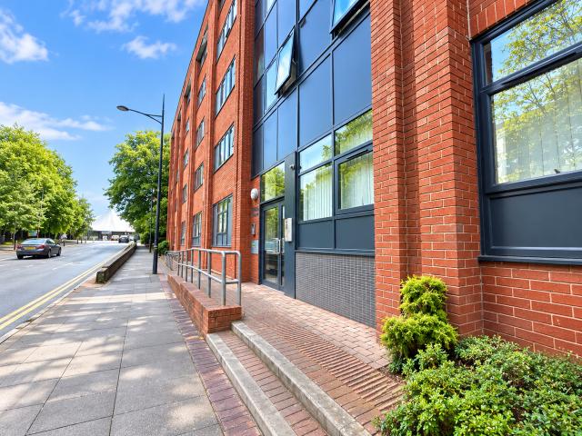 apartment in TOWN CENTRE