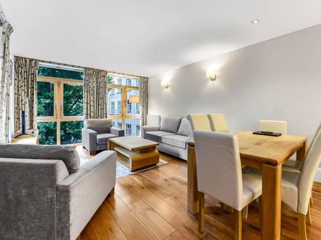 apartment in Tavistock Place