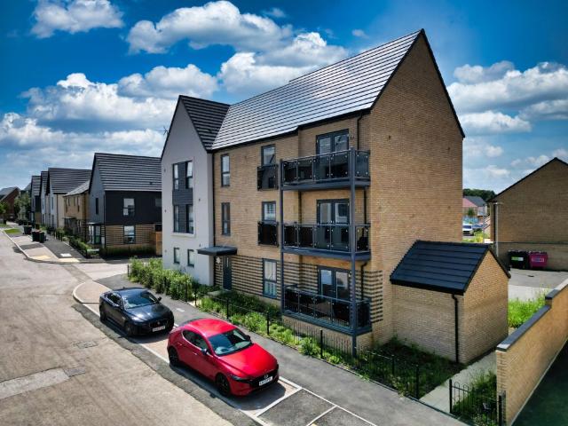 apartment in Teeswater Way, Whitehouse, MK8