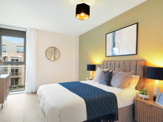 apartment in The Oakgate, Surrey, KT22 7RZ