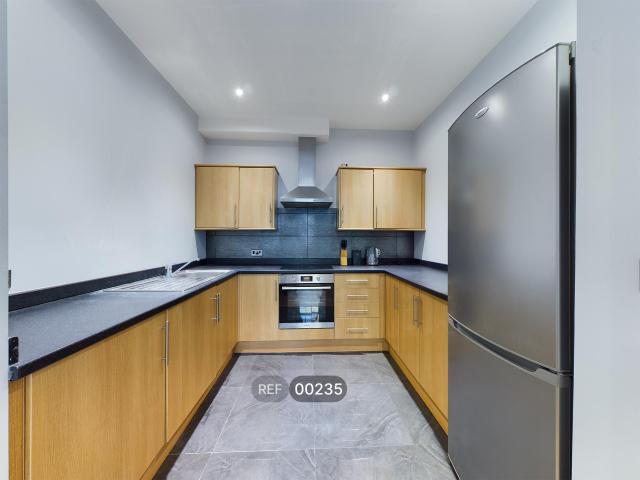 apartment in The Dock House, Dock Street, HU1 3EJ