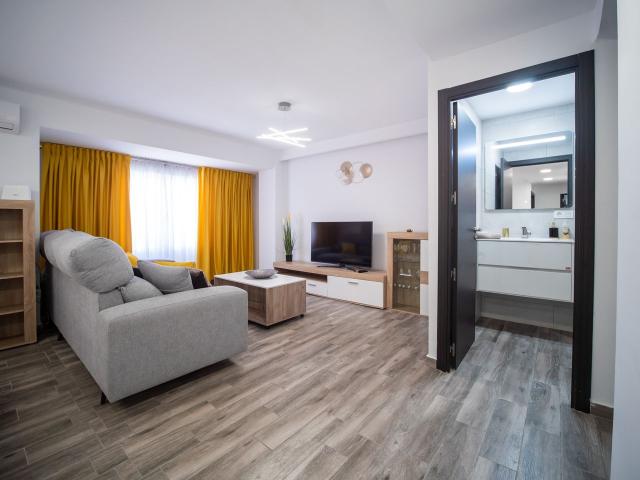 Apartment in the La Raiosa neighborhood, Valencia Amsterdam Apartments for Rent