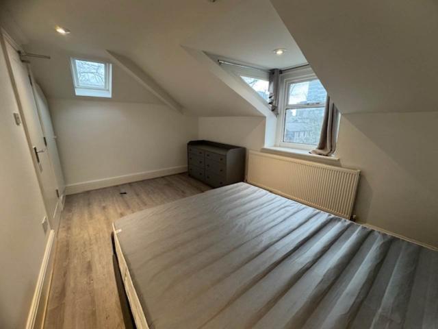 apartment in The Parade, Roath, Cardiff
