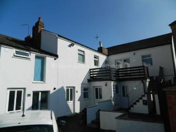apartment in Thesiger Court, Lincoln