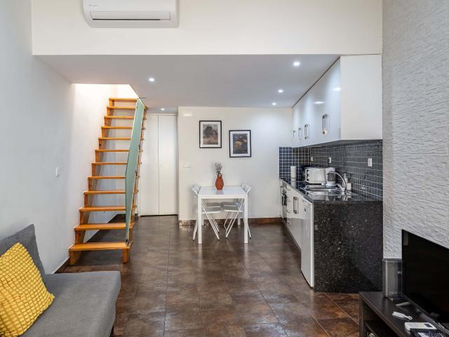 Apartment in Travessa do Olival à Graça, Lisboa