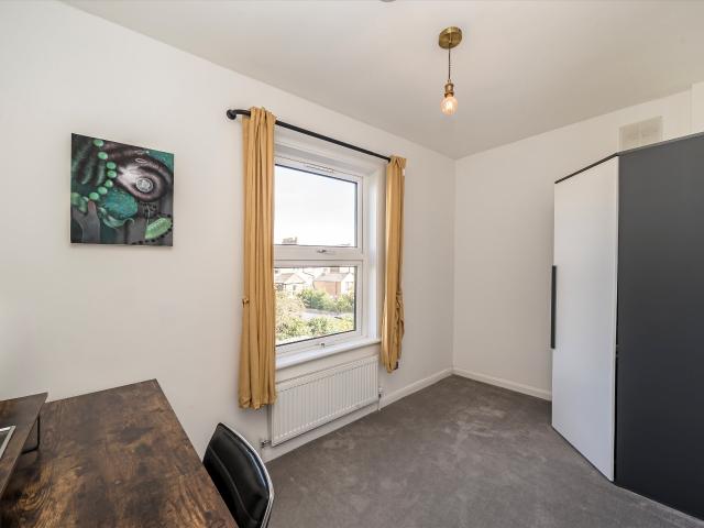 apartment in Tressillian Road, Brockley, SE4