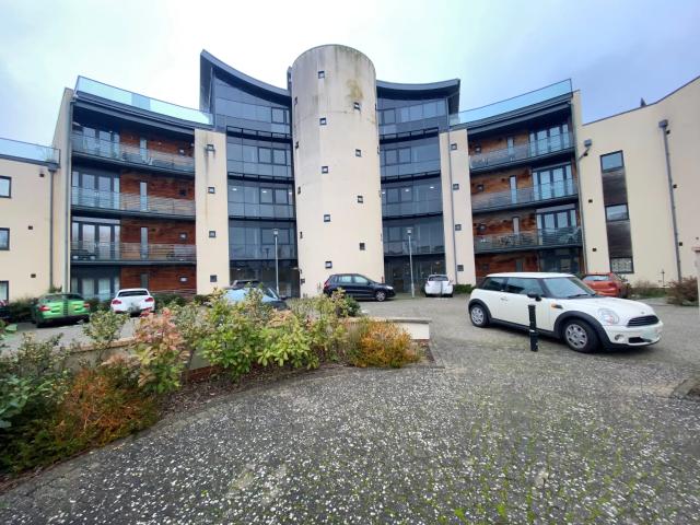 apartment in Tunnicliffe Close Swindon