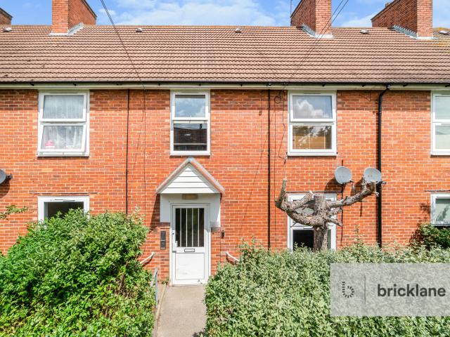 apartment in Twyford Road