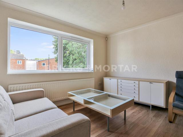 apartment in Tynemouth Road, Heaton, Newcastle Upon Tyne