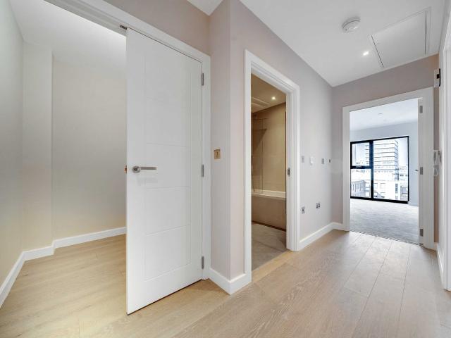 apartment in Ufford Street, Ufford Street, SE1