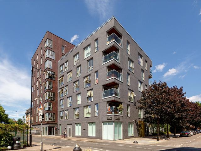 apartment in Verdigris Apartments, London, E2