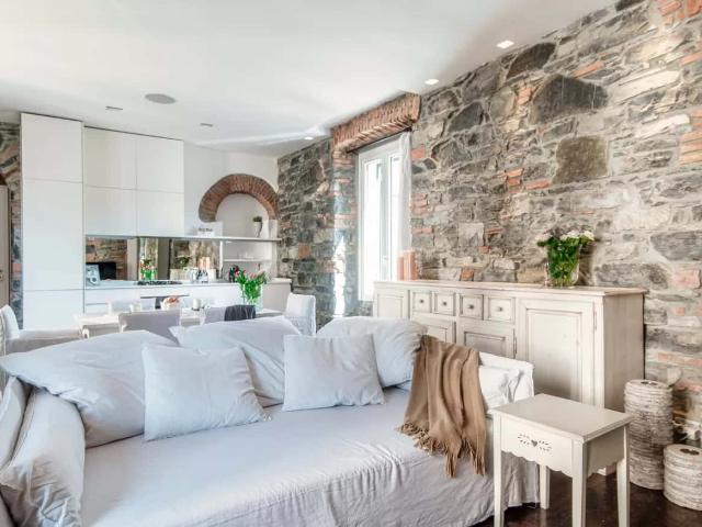 Apartment in Via Morazzone Pier Francesco Mazzucchelli