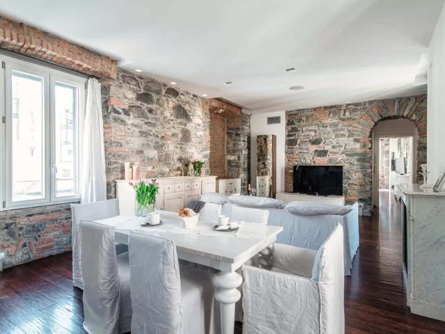 Apartment in Via Morazzone Pier Francesco Mazzucchelli