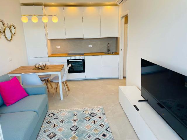 Apartment in Via Conchetta, Milano for 75 m² with 2 bedrooms