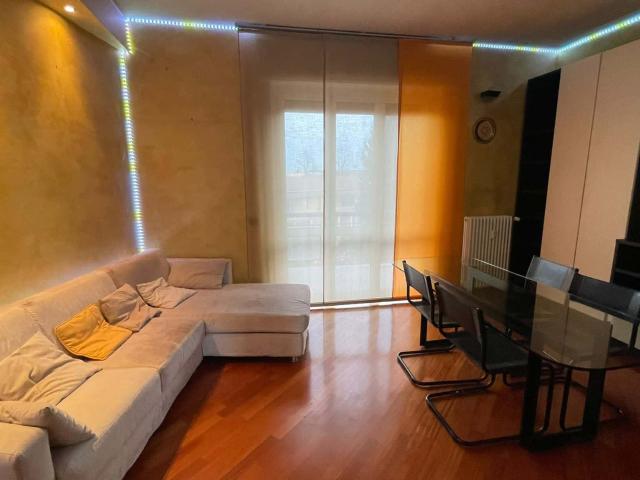 Apartment in Via Confalonieri, Seveso for 105 m² with 2 bedrooms