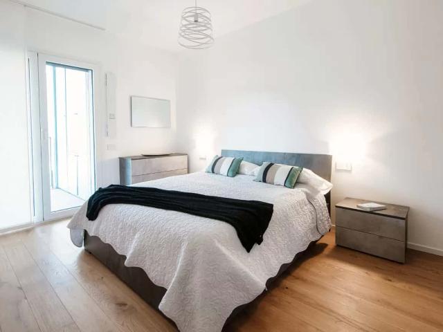 Apartment in Via Corrado e Giulio Venini