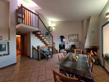 Apartment in Via Francesco Giacomo Tricomi, Roma for 140 m² with 3 bedrooms