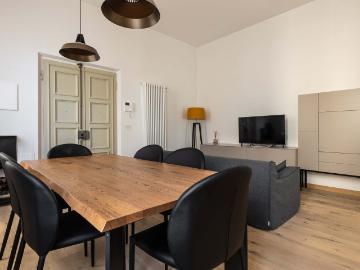 Apartment in Via Guglielmo Oberdan, Bologna for 75 m² with 2 bedrooms