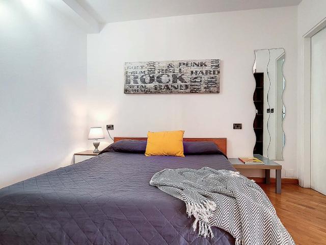 Apartment in Via Giuseppe Massarenti, Bologna for 45 m²