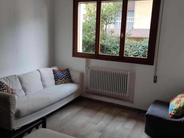 Apartment in Via Leone Pincherle, Venezia for 90 m² with 3 bedrooms