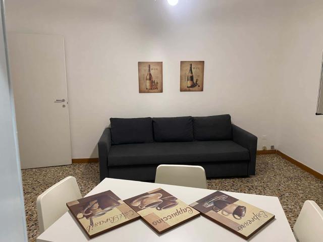 Apartment in Via Raffaello Sanzio, Novate Milanese for 70 m² with 1 bedroom