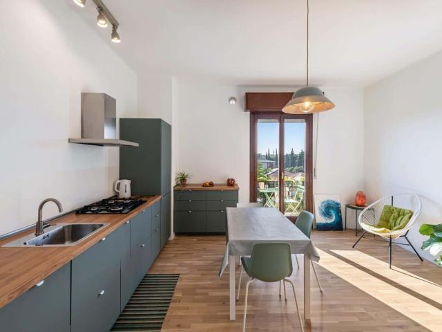 Apartment in Via Silvio Pellico, Verona for 70 m² with 1 bedroom