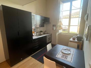 Apartment in Viale Castruccio Castracani, Lucca for 110 m² with 2 bedrooms